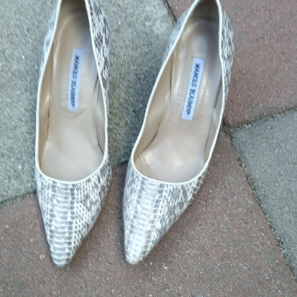 Manolo Blahnik Snakeskin Heels Size 38.5 - Picture 1 of 6